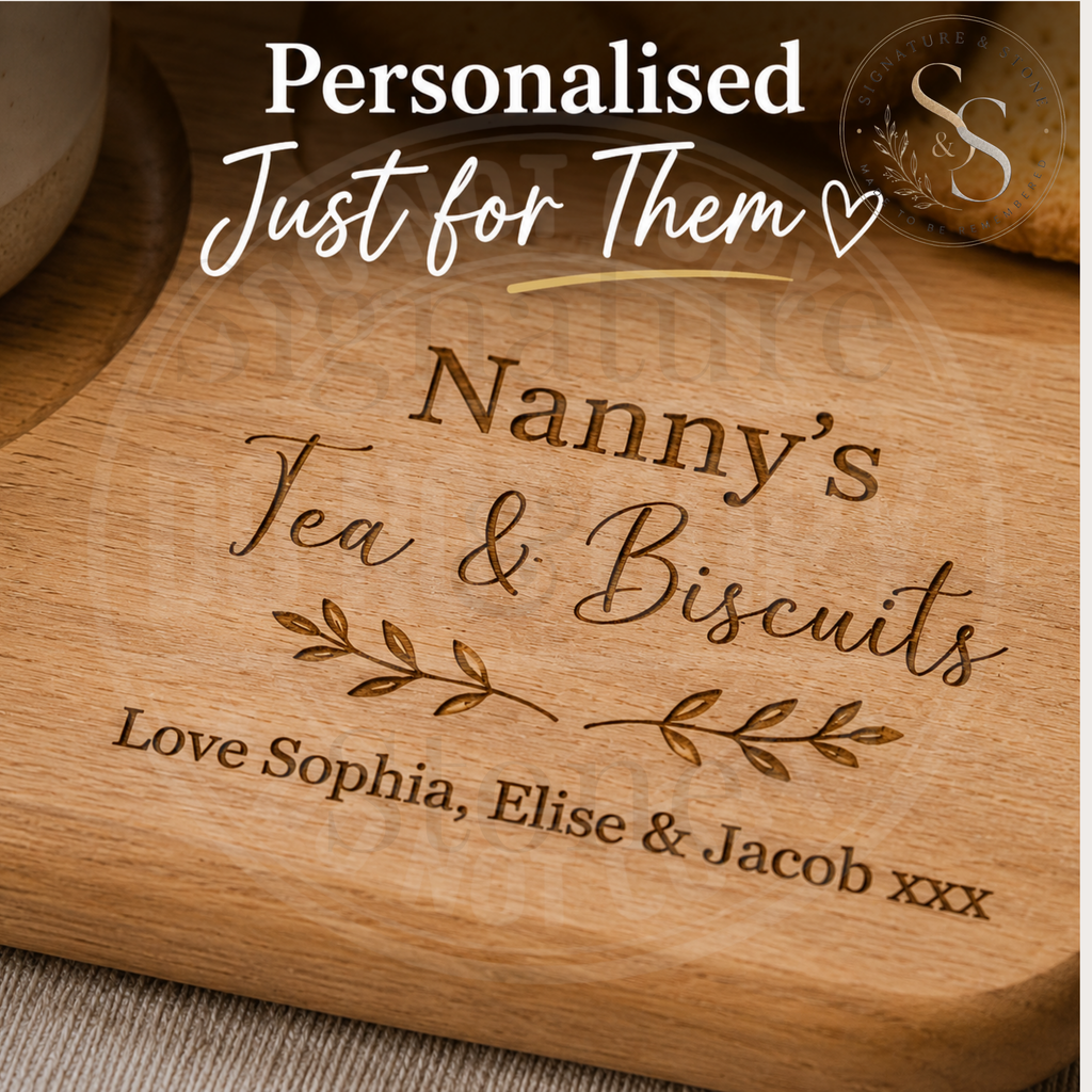 Plateau de thé et biscuits personnalisé, Plateau de thé en bois gravé, Cadeau de plateau de thé personnalisé pour Nounou, Grand-mère, Maman